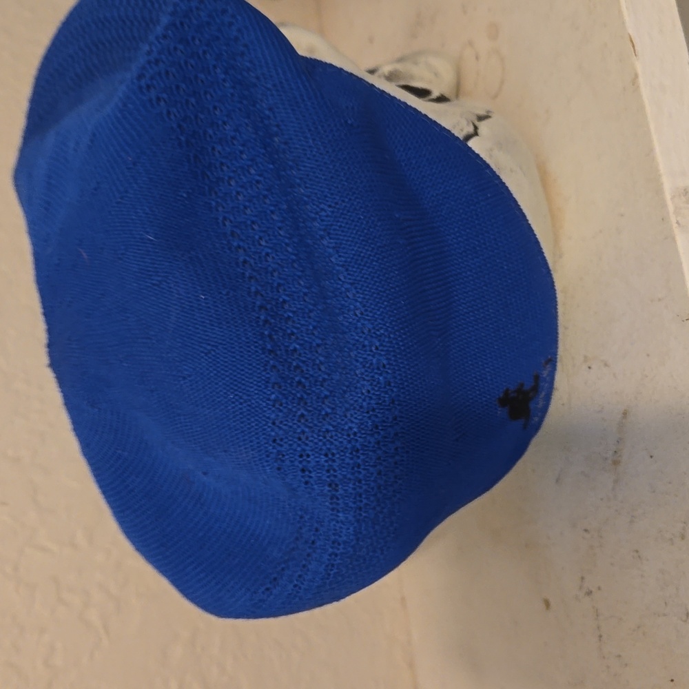 Royal blue Kangol L/XL 502